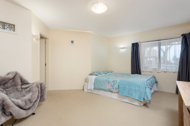 Photo of property in Valencia Court, 5/29 May Street, Mount Maunganui, 3116