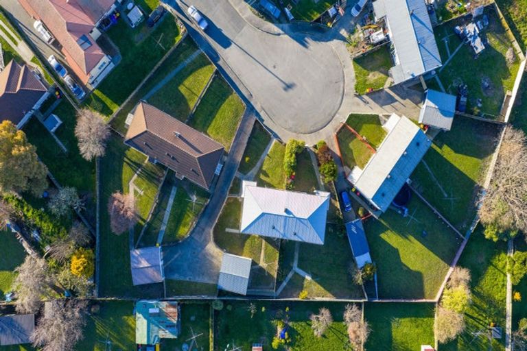 Photo of property in 4-6 Dix Crescent, Riversdale, Blenheim, 7201