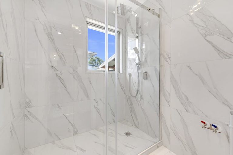 Photo of property in 118 Rowandale Avenue, Manurewa, Auckland, 2102