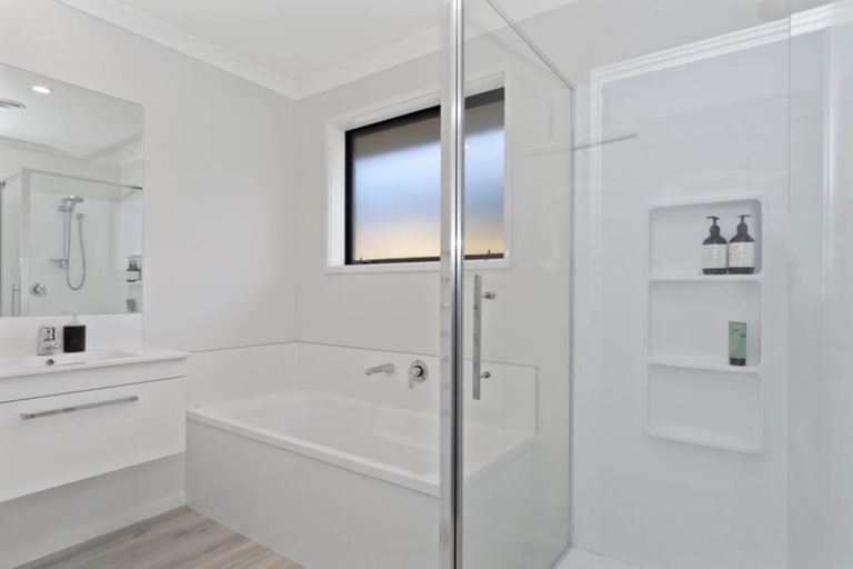 Photo of property in 9 Tamapahore Boulevard, Papamoa Beach, Papamoa, 3118