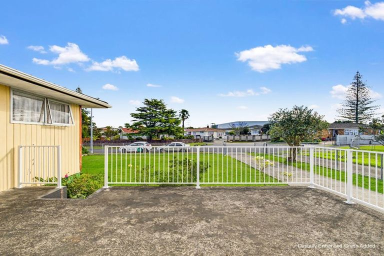 Photo of property in 5 Maitland Place, Favona, Auckland, 2024
