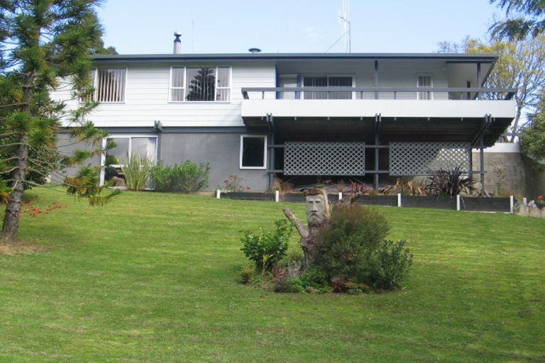 Photo of property in 4 Ngahere Drive, Horahora, Whangarei, 0110