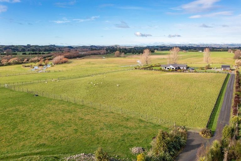 Photo of property in 64b Opaki Kaiparoro Road, Opaki, 5871