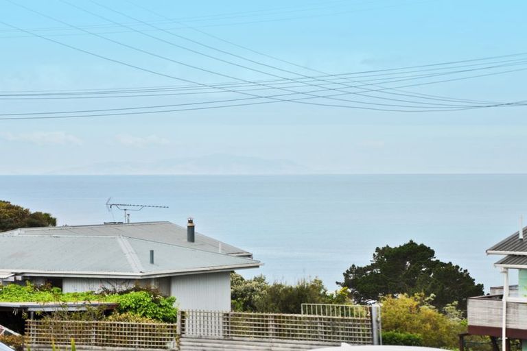 Photo of property in 9 Barrier View Road, Leigh, 0985