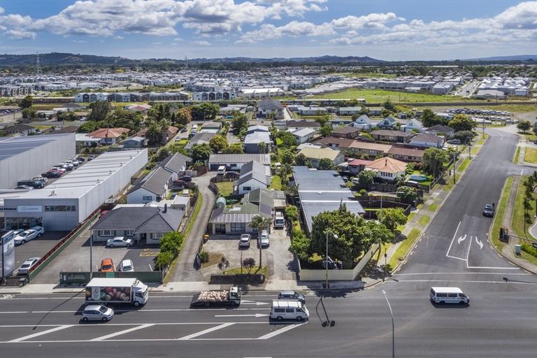 Photo of property in 6/220 Great South Road, Takanini, 2112