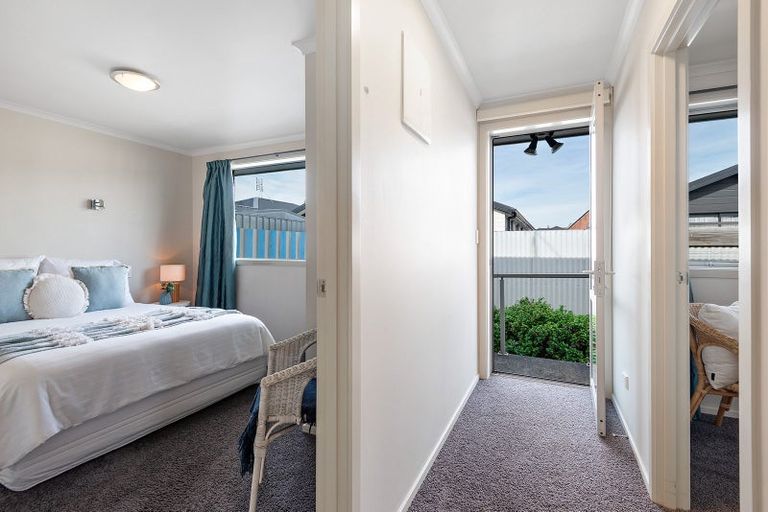 Photo of property in 2c Dey Street, Mosgiel, 9024