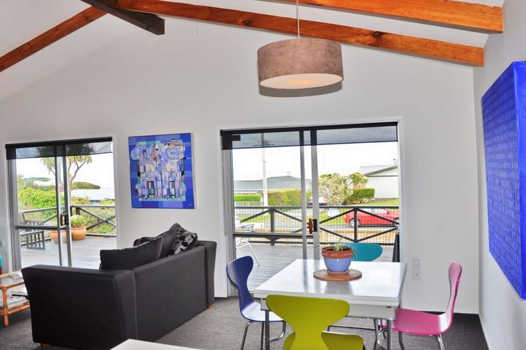 Photo of property in 9 Barrier View Road, Leigh, 0985