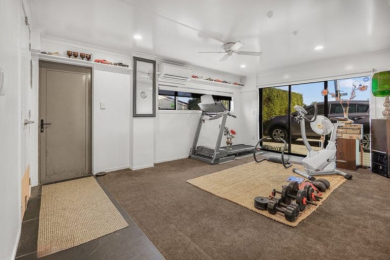 Photo of property in 12 Newcastle Road, Dinsdale, Hamilton, 3204