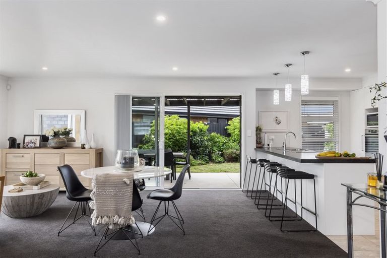 Photo of property in 17 Blanche Road, Papamoa Beach, Papamoa, 3118