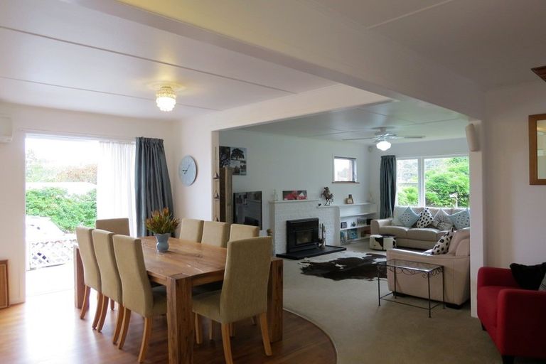 Photo of property in 50 Pagitt Street, Coromandel, 3506