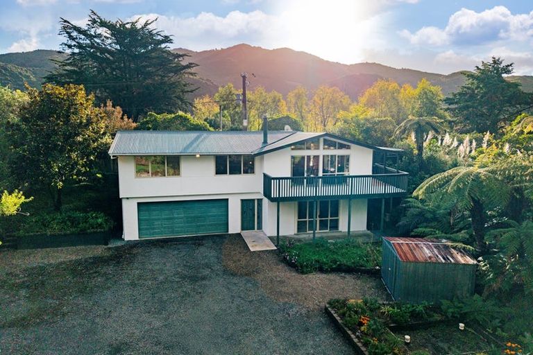 Photo of property in 201 Coast Road, Wainuiomata, Lower Hutt, 5373