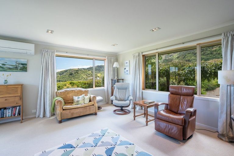 Photo of property in 16 Springlea Heights, Atawhai, Nelson, 7010