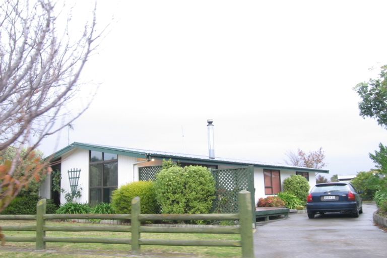 Photo of property in 17 Lerwick Street, Tamatea, Napier, 4112