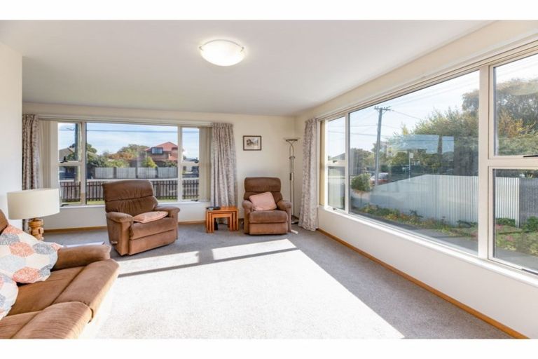 Photo of property in 174 Bower Avenue, New Brighton, Christchurch, 8083