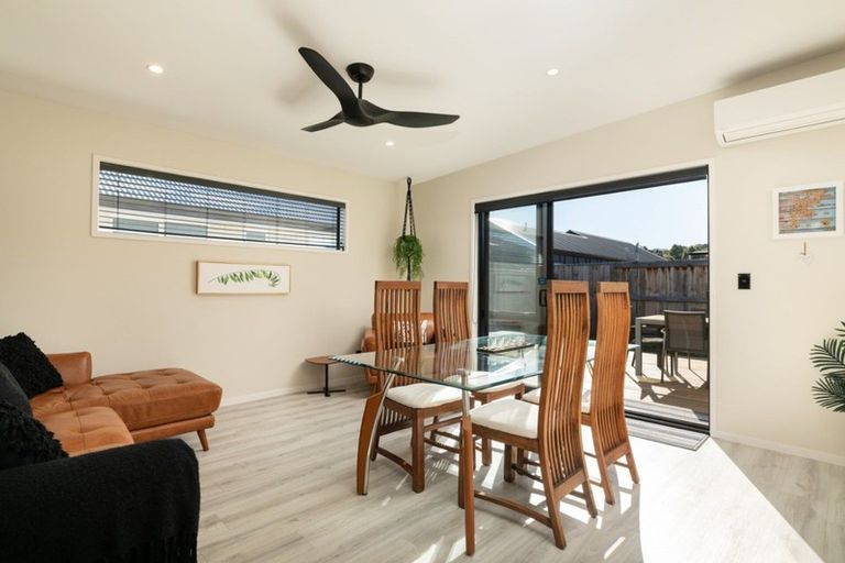 Photo of property in 82 Awataha Crescent, Pyes Pa, Tauranga, 3110