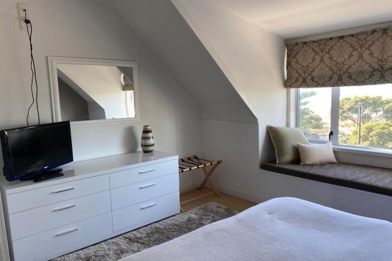 Photo of property in 249 Marine Parade, Napier South, Napier, 4110