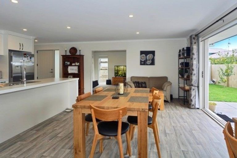 Photo of property in 12b Barrow Place, Te Puke, 3119