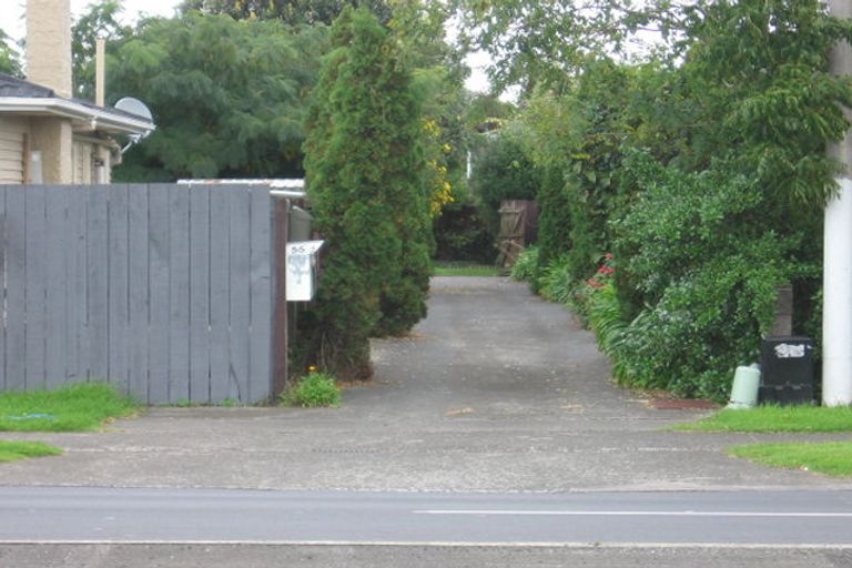 Photo of property in 3/55a Pakuranga Road, Pakuranga, Auckland, 2010