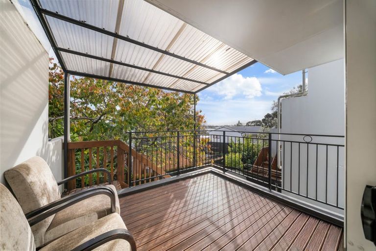 Photo of property in 14/6 Islington Avenue, New Lynn, Auckland, 0600