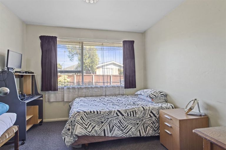 Photo of property in 20 Pateke Place, Bromley, Christchurch, 8062