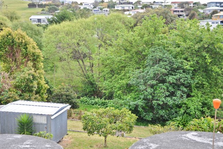 Photo of property in 9 Barrier View Road, Leigh, 0985