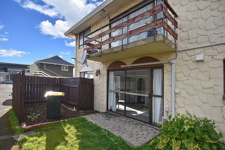 Photo of property in 90d Reid Road, South Dunedin, Dunedin, 9012