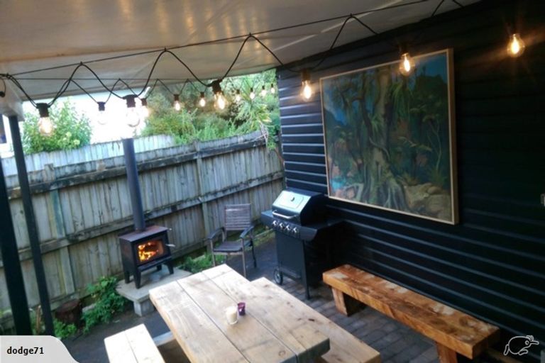 Photo of property in 112 Koutu Road, Kawaha Point, Rotorua, 3010