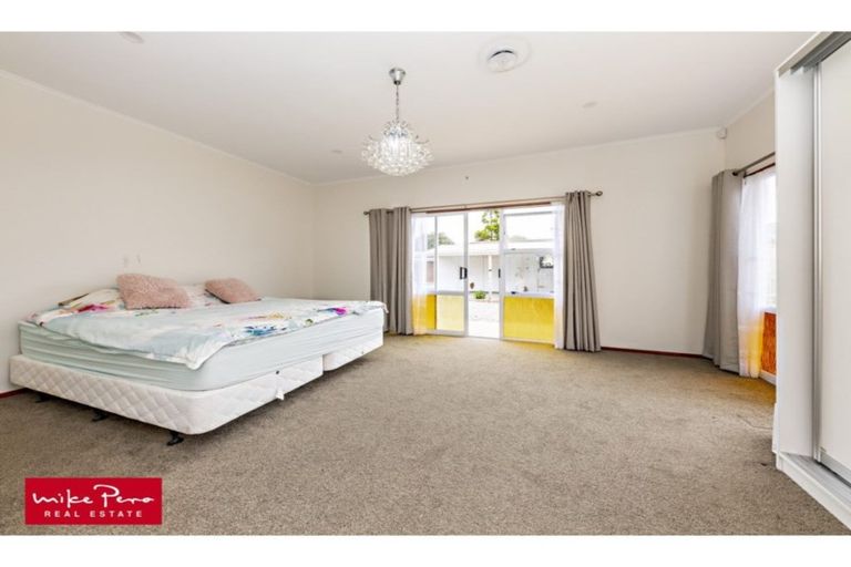 Photo of property in 1/11 Maunu Road, Papatoetoe, Auckland, 2025