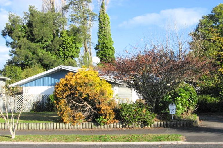Photo of property in 60 Berkley Avenue, Hillcrest, Hamilton, 3216