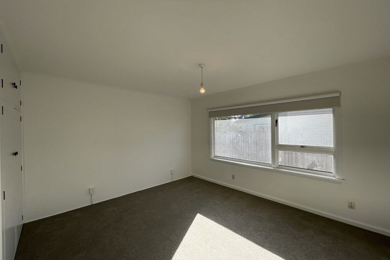 Photo of property in 1/27 Hills Road, Edgeware, Christchurch, 8013