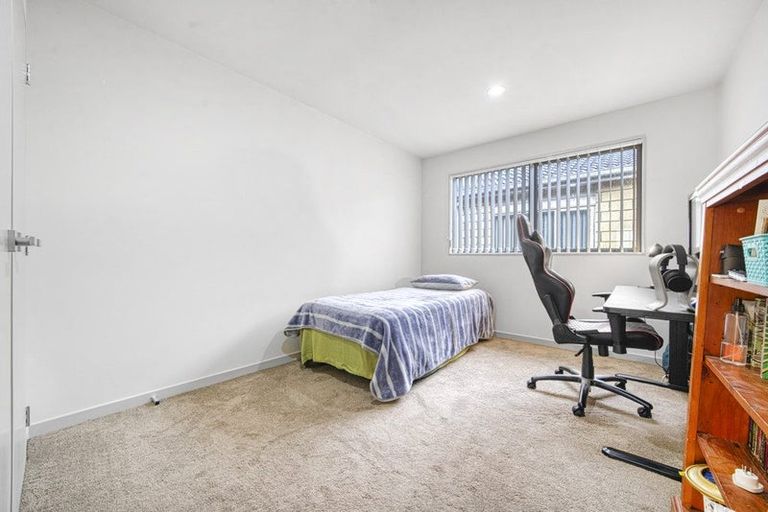 Photo of property in 8 Moville Drive, Flat Bush, Auckland, 2019