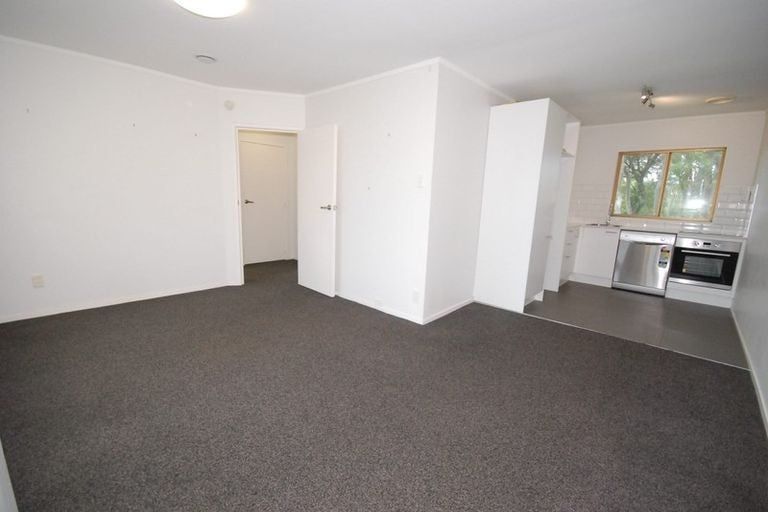 Photo of property in 1d/88 Aroha Avenue, Sandringham, Auckland, 1025