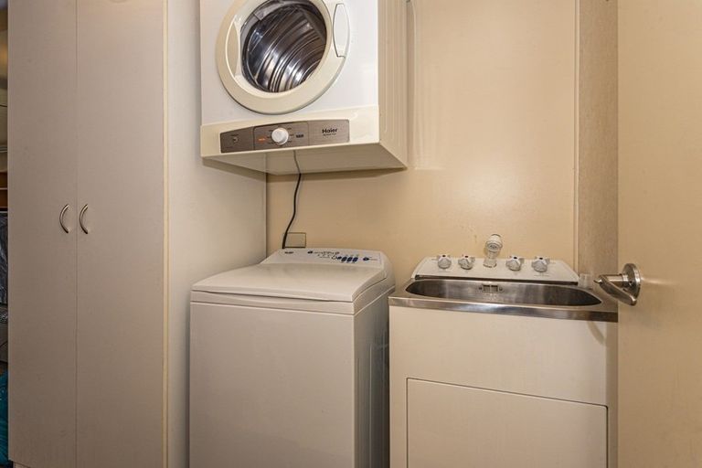 Photo of property in 11 Noone Close, Onerahi, Whangarei, 0110