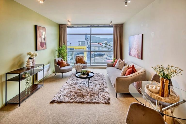 Photo of property in 9/337 Jackson Street, Petone, Lower Hutt, 5012