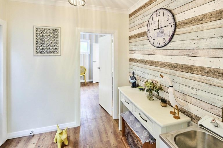 Photo of property in 95 Wallaceville Road, Wallaceville, Upper Hutt, 5018