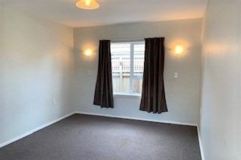 Photo of property in 234 Ilam Road, Ilam, Christchurch, 8041