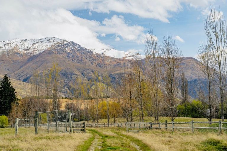 Photo of property in 317 Crown Range Road, Arrow Junction, Queenstown, 9371