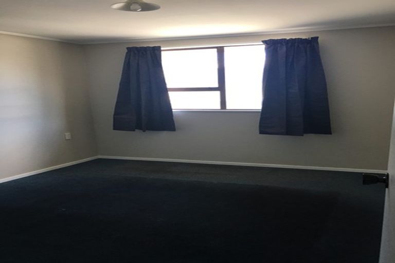Photo of property in 3-5 Booth Street, Carterton, 5713