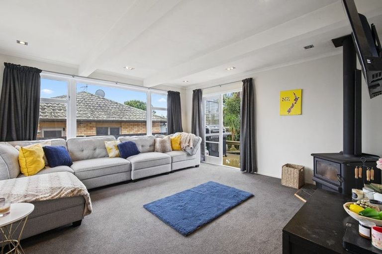 Photo of property in 247 Victoria Street West, Pukekohe, 2120