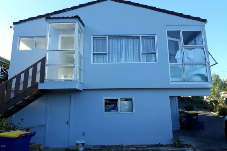 Photo of property in 3/250 Onewa Road, Birkenhead, Auckland, 0626