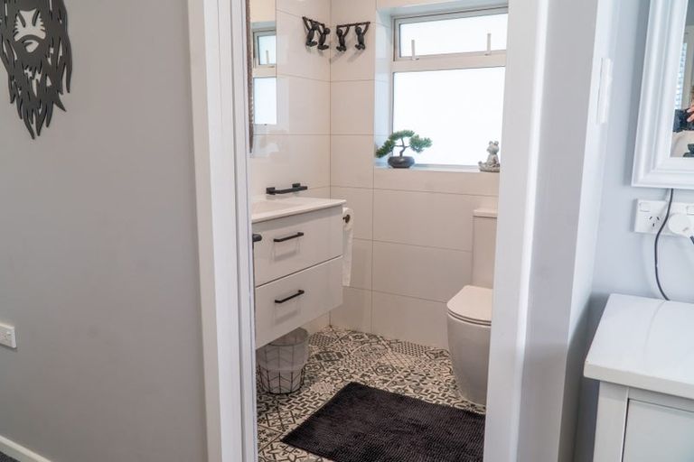 Photo of property in 14 Dawson Road, Snells Beach, 0920