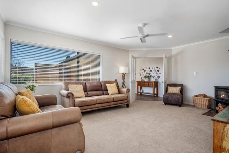 Photo of property in 12 Kiokio Place, Maketu, Te Puke, 3189