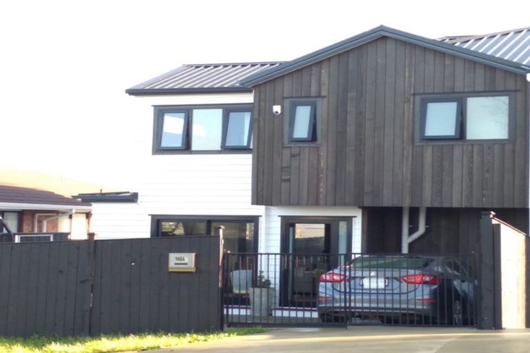 Photo of property in 148a Hutchinsons Road, Bucklands Beach, Auckland, 2014