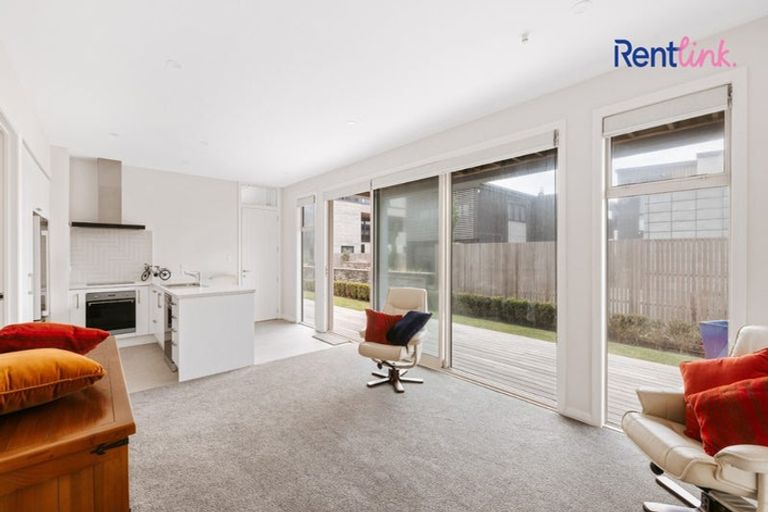 Photo of property in 6 Otira Close, Papamoa Beach, Papamoa, 3118