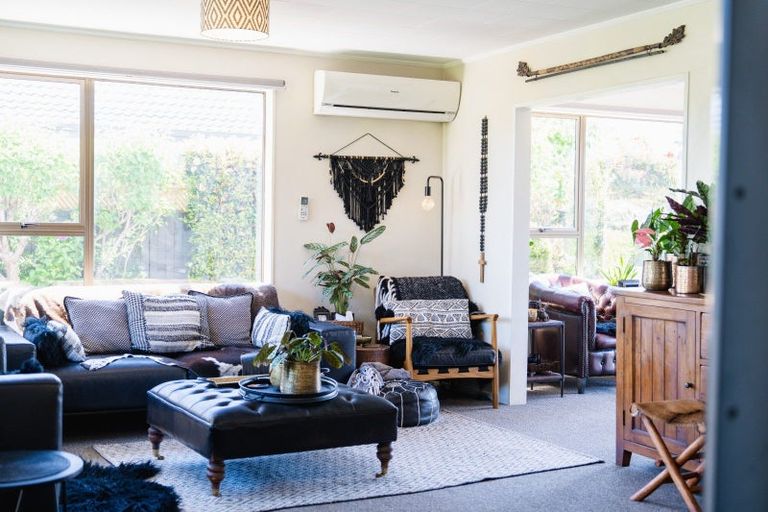 Photo of property in 2 Kent Place, Mosgiel, 9024