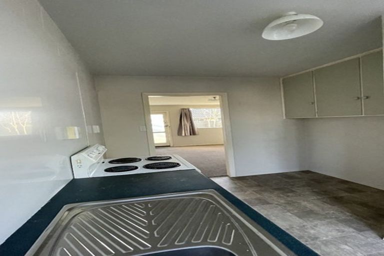 Photo of property in 2/377 Cashel Street, Linwood, Christchurch, 8011