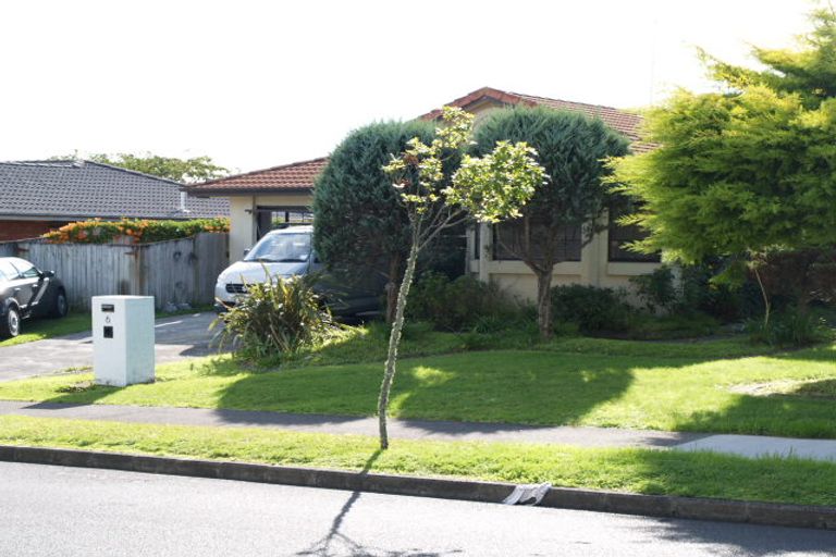 Photo of property in 6 Eastridge Court, Northpark, Auckland, 2013