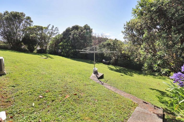Photo of property in 9 Roiri Way, Titahi Bay, Porirua, 5022