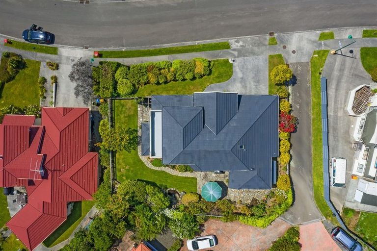 Photo of property in 9 Lanyon Place, Whitby, Porirua, 5024