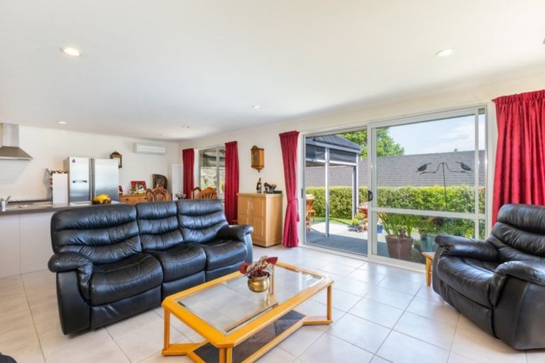 Photo of property in 46 Blue Gum Drive, Warkworth, 0910